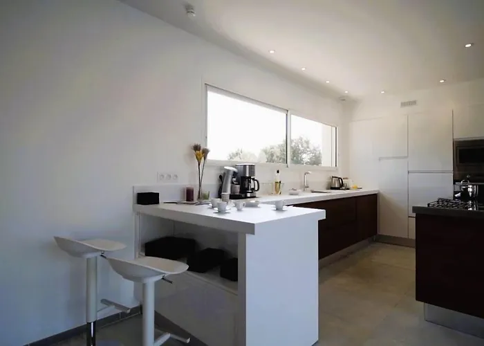 Suarticcia, 6 Pers, Piscine Chauffee, 3 Min En Voiture * Sainte-Lucie de Porto-Vecchio